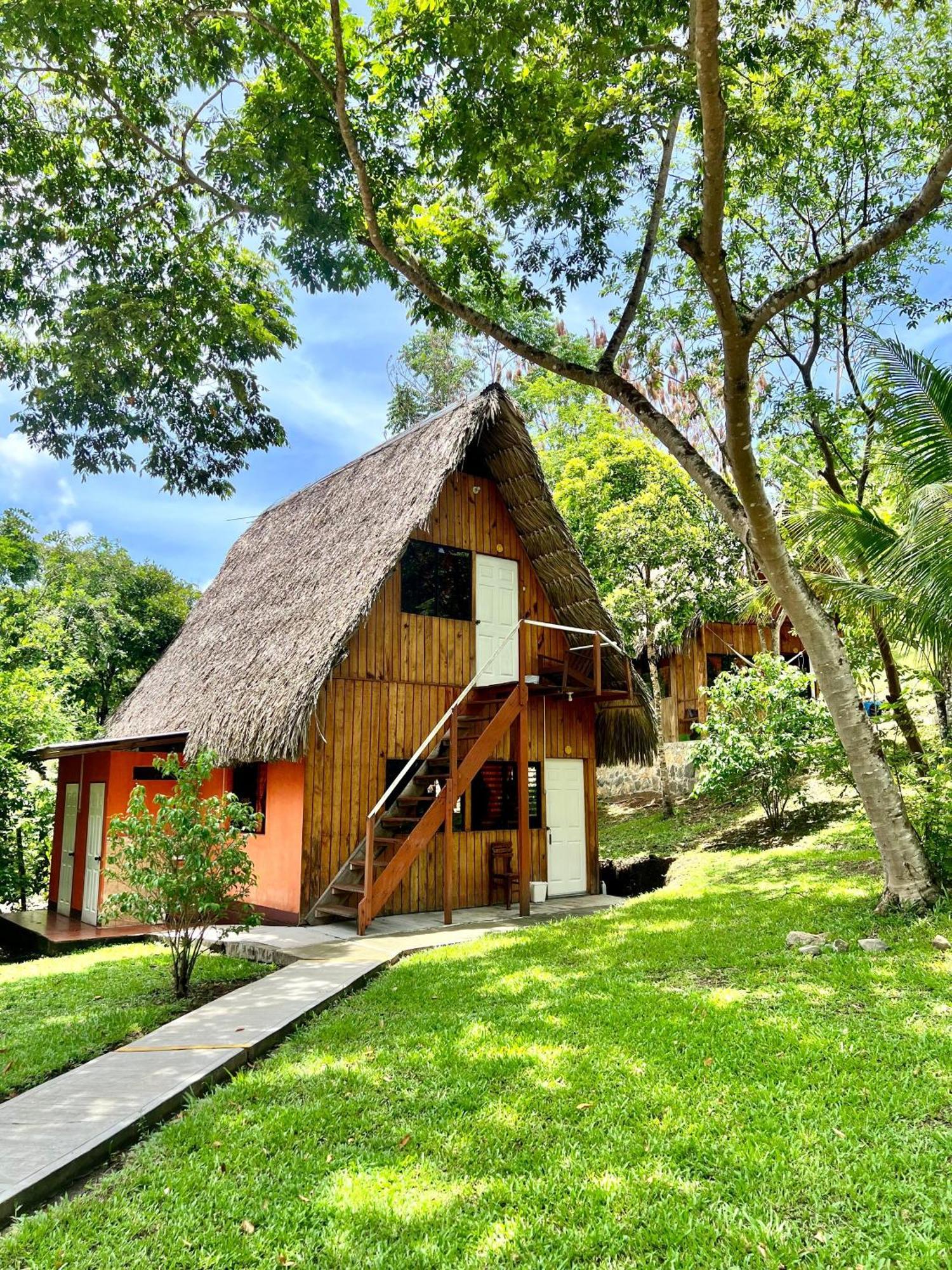Lanquín Oasis The Traveler旅舍 外观 照片