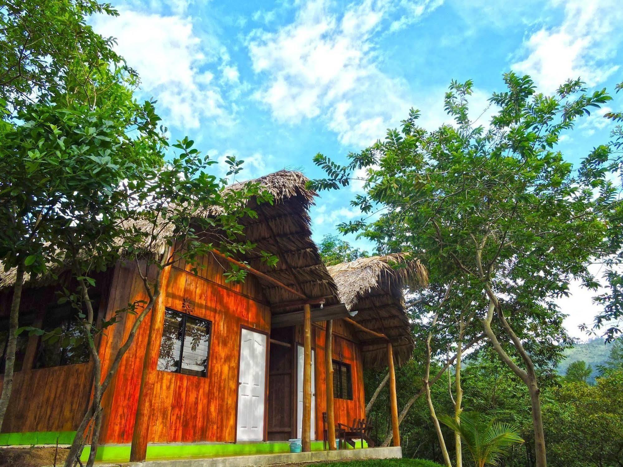 Lanquín Oasis The Traveler旅舍 外观 照片